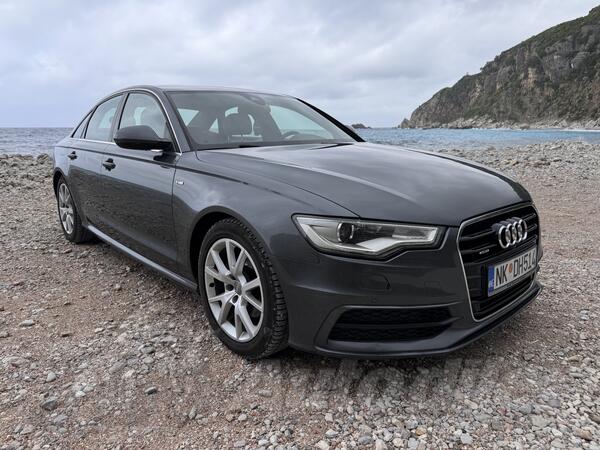 Audi - A6 - 3.0 Quattro