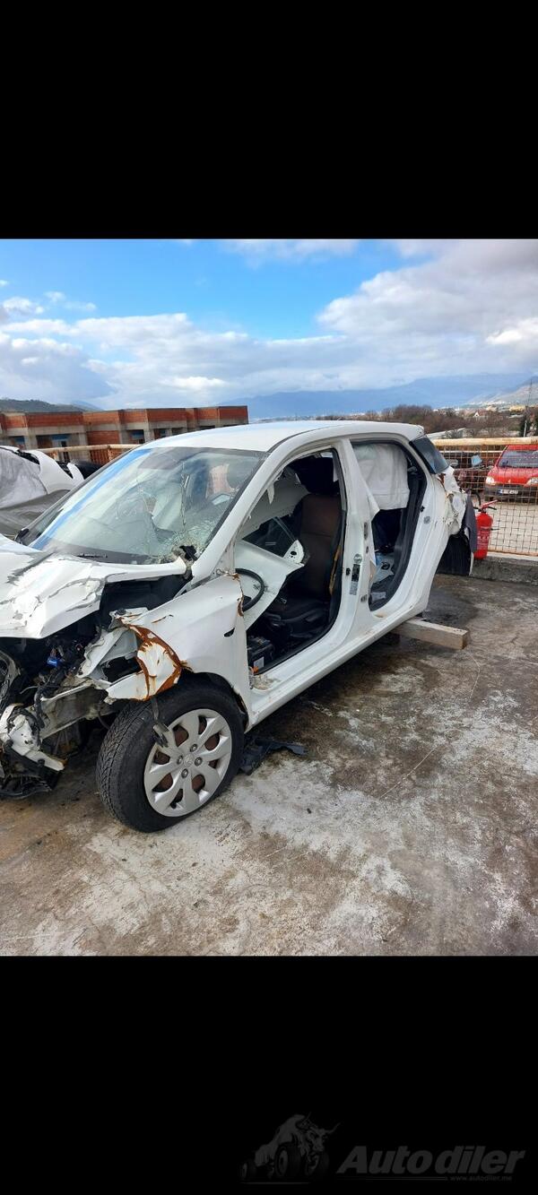 U djelovima Hyundai - i20 1.4