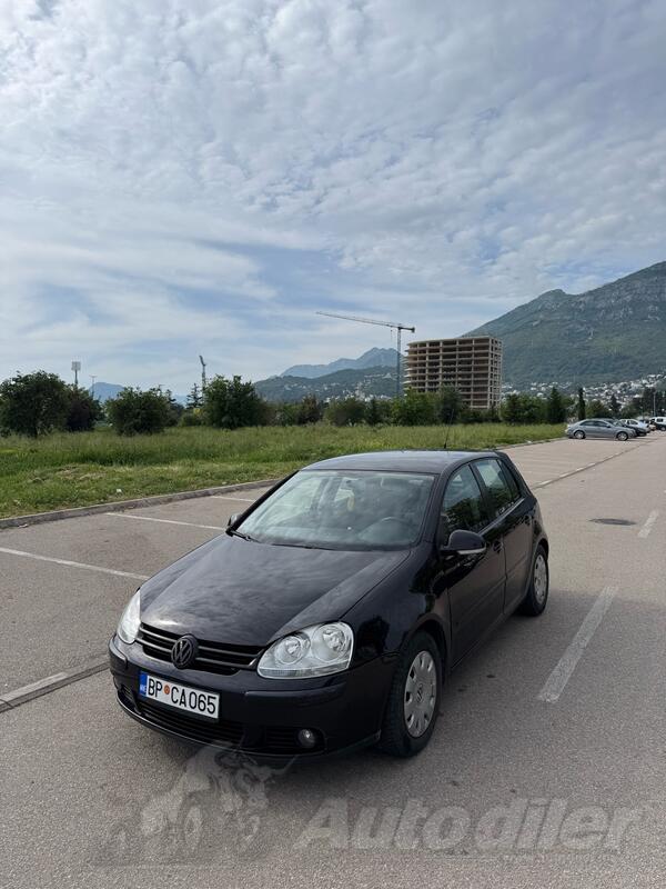 Volkswagen - Golf 5 - 1.9 TDI