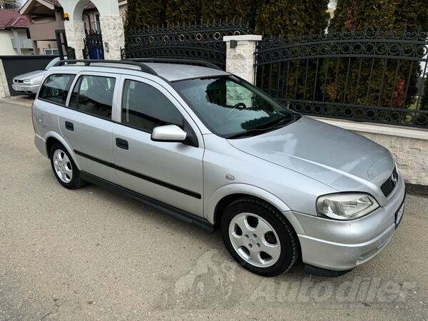 Opel - Astra - 1.6 B