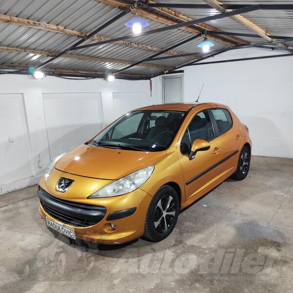 Peugeot - 207 - 1.4 HDI