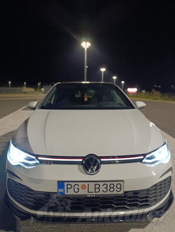 Volkswagen - Golf GTI - 320ks