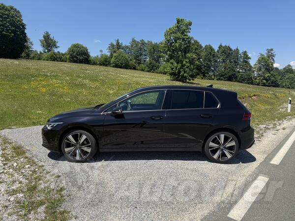 Volkswagen - Golf 8 - 2.0