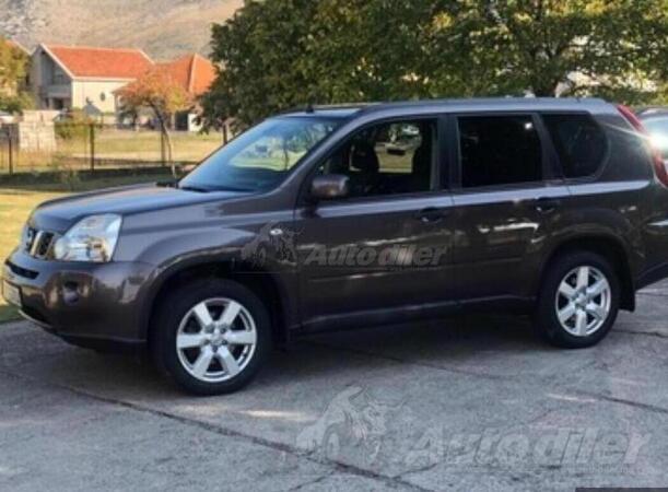 Nissan - X-Trail - 2.0 DCI