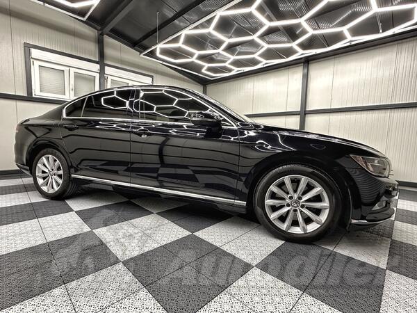 Volkswagen - Passat - 1.6 TDI Bluemotion