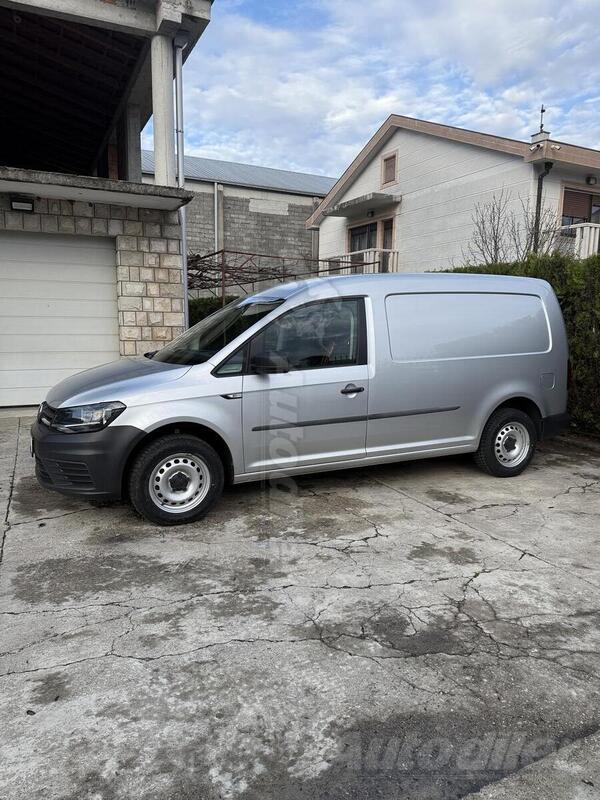 Volkswagen - Caddy - MAXI 2.0 TDI FURGON