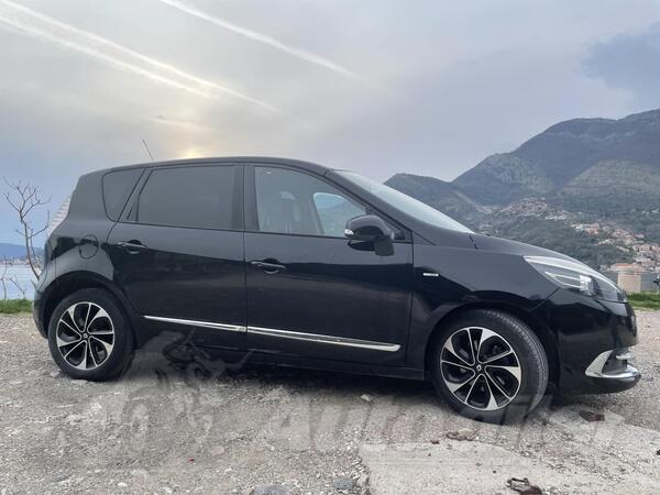 Renault - Scenic - 1.6