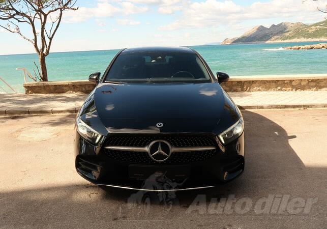 Mercedes Benz - A 220