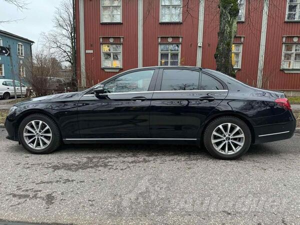 Mercedes Benz - E 220 - 2.0