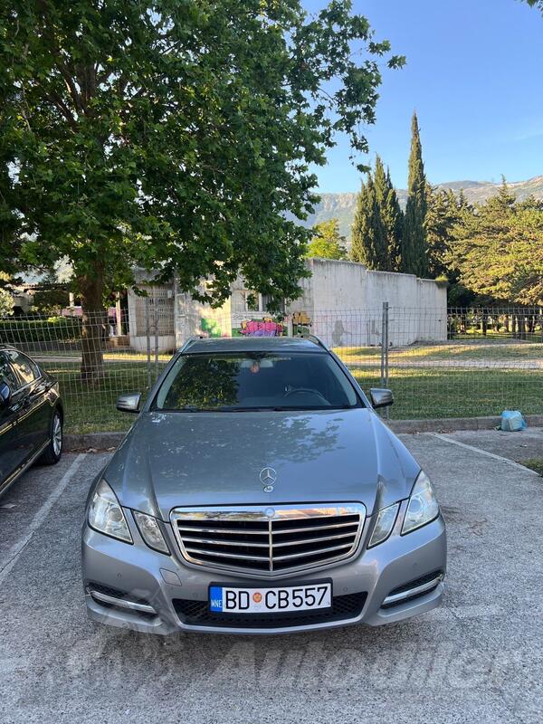Mercedes Benz - E 300 - CDI