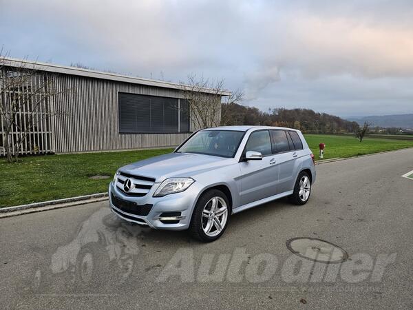 Mercedes Benz - GLK 250 - BLUETEC 4MATIC 7G-TRONIC