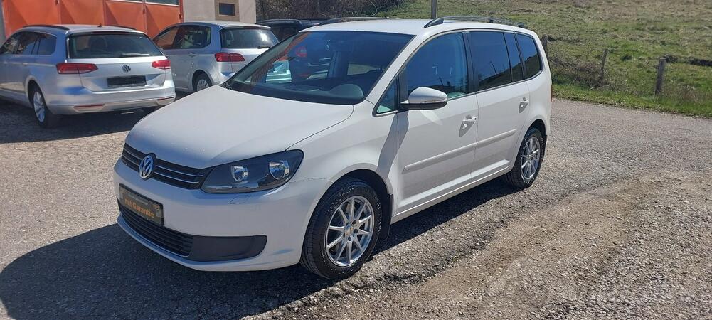Volkswagen - Touran - 2.0tdi automatic 103kw