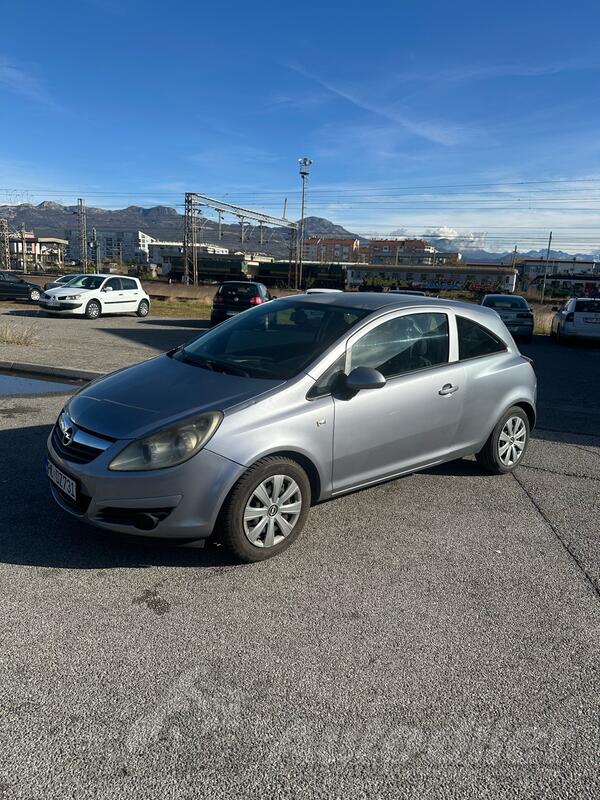 Opel - Corsa - 1.3 CDTI