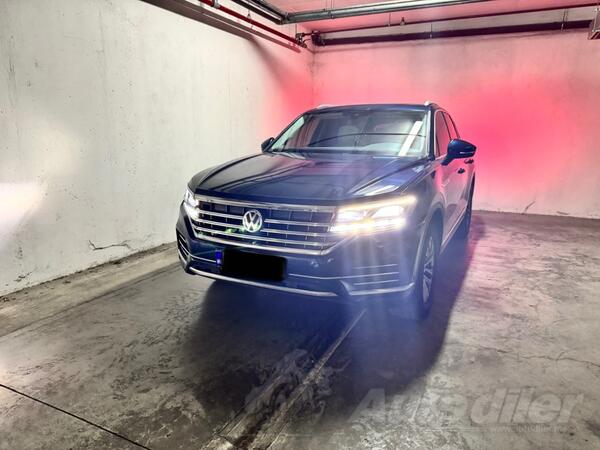 Volkswagen - Touareg - 3.0