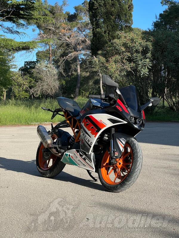 KTM - RC 390