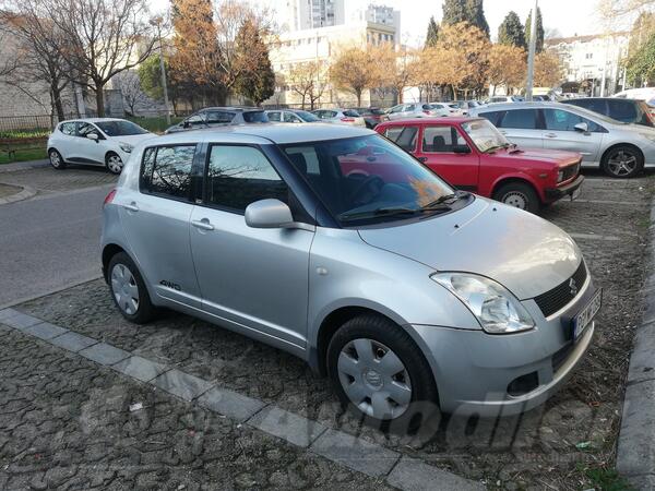 Suzuki - Swift - 1.3 4wd
