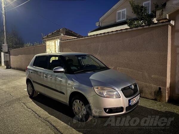 Škoda - Fabia - 1.6