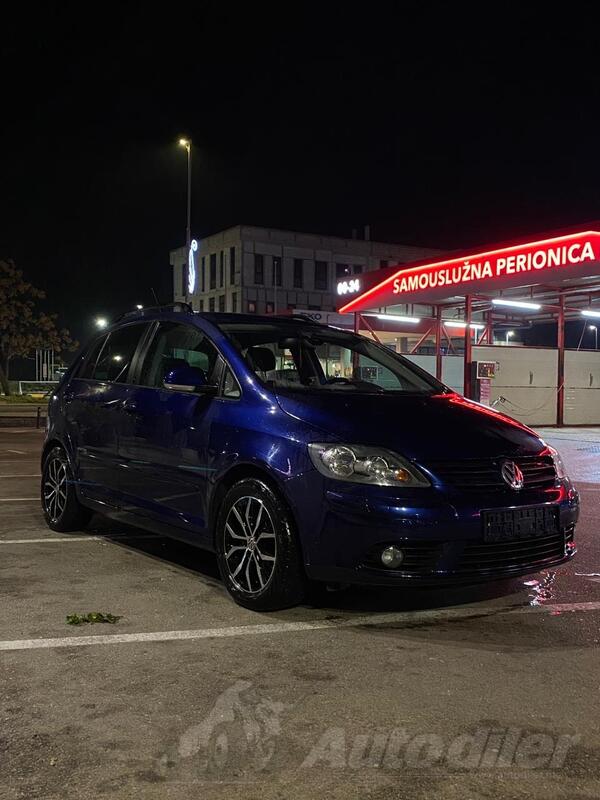 Volkswagen - Golf Plus - 2.0