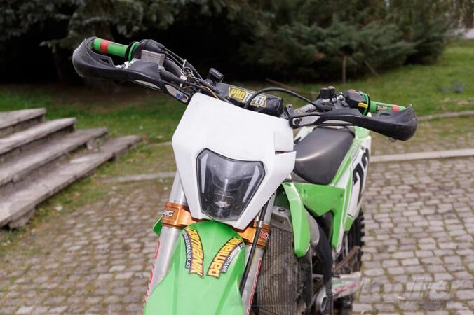 Kawasaki - KX450F