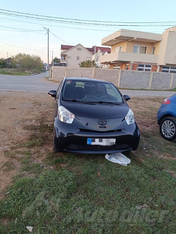 Toyota - iQ - 1.4 d4-d