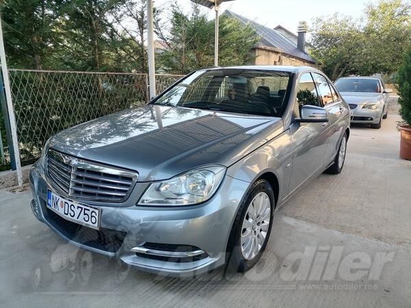 Mercedes Benz - C 220 - C 180cdi
