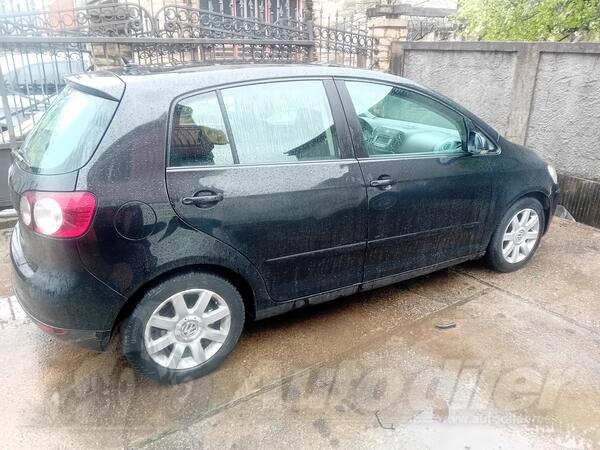 Volkswagen - Golf 5 - 1.9 Tdi