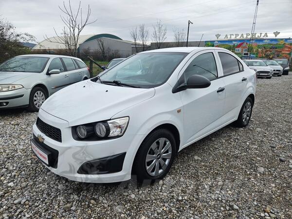 Chevrolet - Aveo - 1.2 i