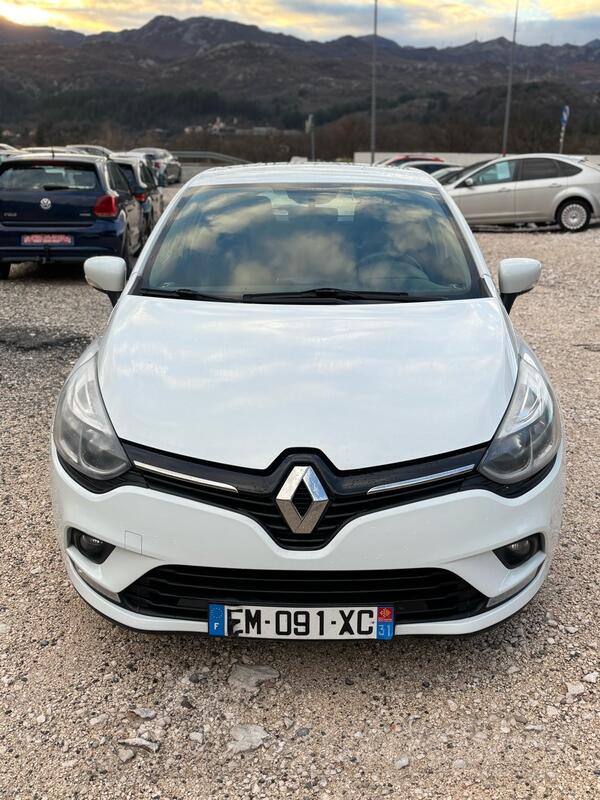Renault - Clio - 1.5 dci