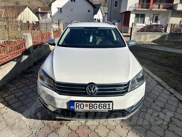 Volkswagen - Passat Alltrack - 2.0 tdi
