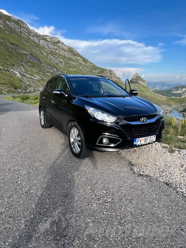 Hyundai - iX35 - 2.0 CRDI 4WD