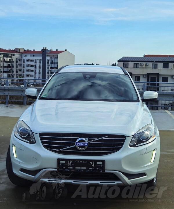Volvo - XC 60 - Volvo XC 60 2.4 D 4×4 MOMENTUM