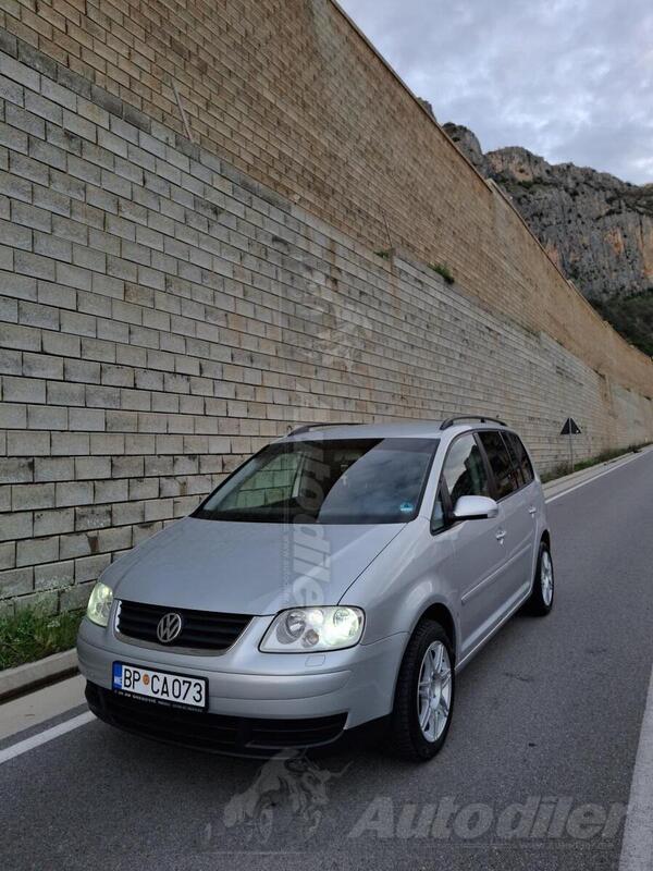 Volkswagen - Touran - 1.9 TDI
