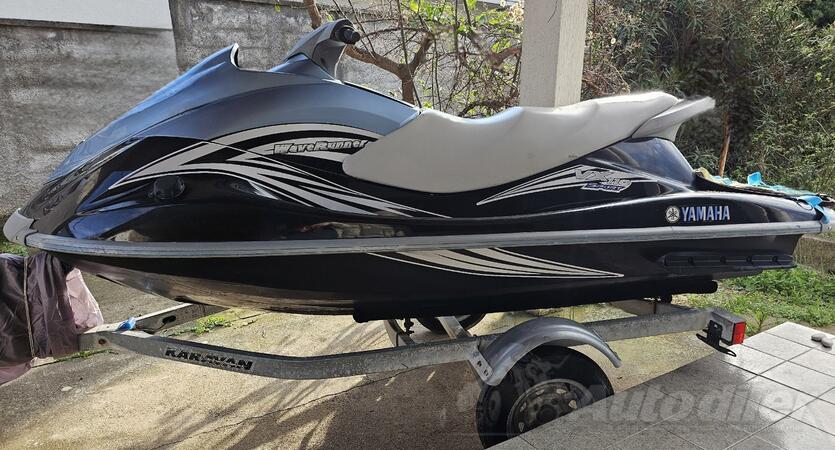 Yamaha - WaveRunner