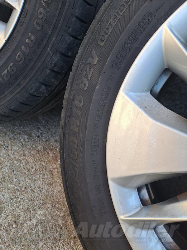 Fabričke rims and Skoda Oktavija tires