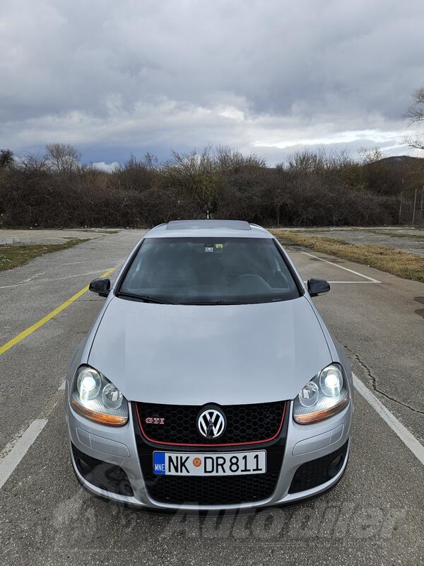 Volkswagen - Golf GTI - 2.0 FSI