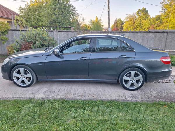 Mercedes Benz - E 200 - E 200 CDI