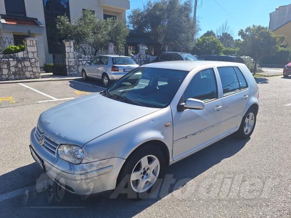 Volkswagen - Golf 4 - 1,6 benzin+plin