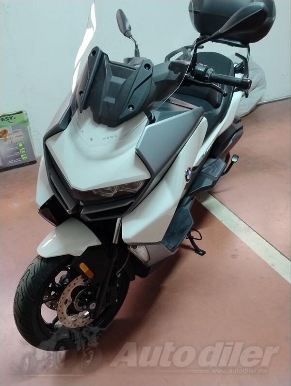 BMW - C400 GT