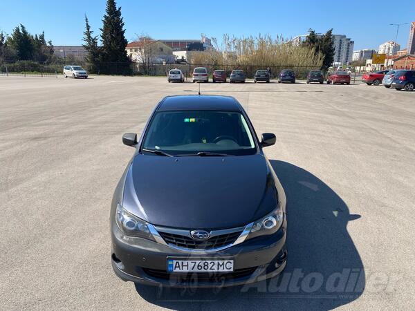 Subaru - Impreza - 2.0