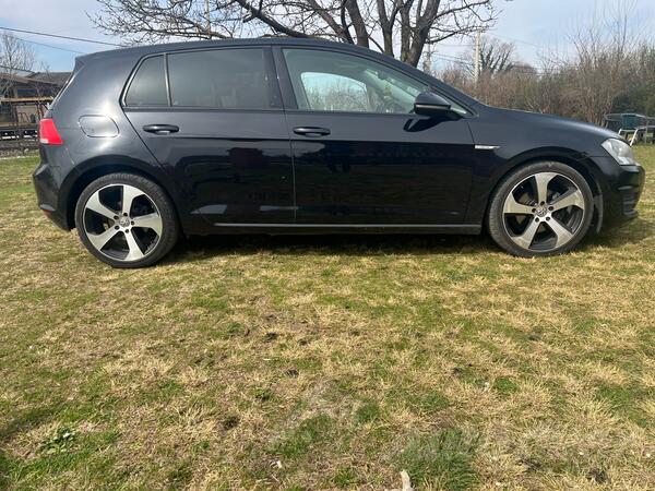 Volkswagen - Golf 7 - 1.6