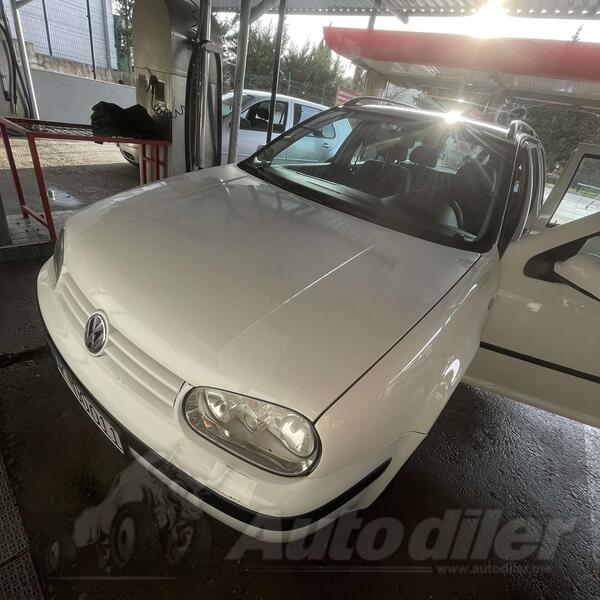 Volkswagen - Golf 4 - 2.0