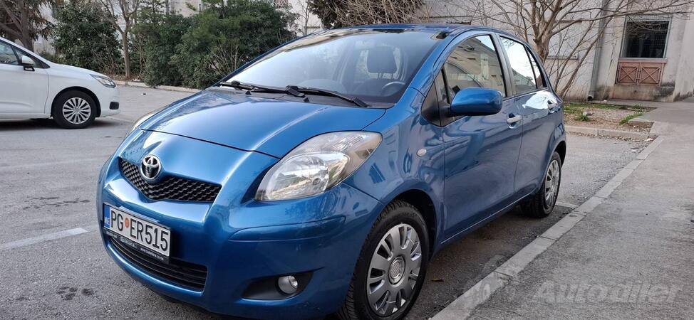 Toyota - Yaris
