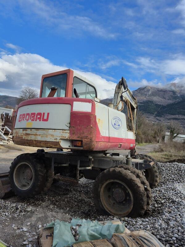 Takeuchi - TB070W