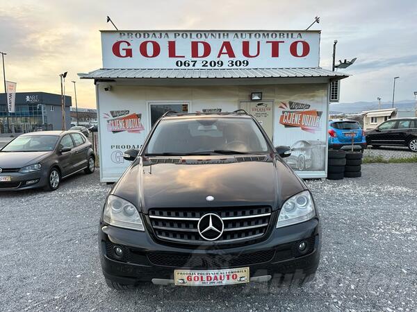 Mercedes Benz - ML 280 - Automatic