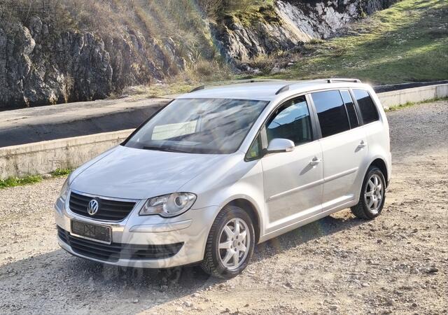 Volkswagen - Touran - 7 SJEDISTA