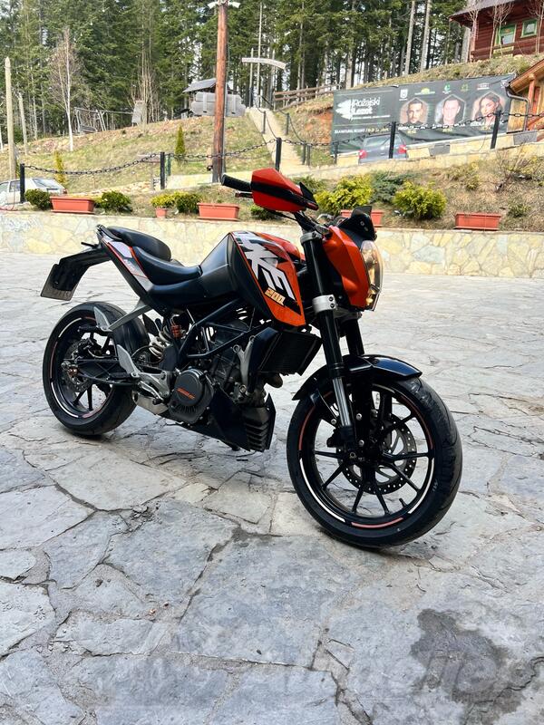 KTM - Duke