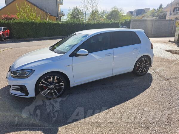 Volkswagen - Golf 7.5 - 2.0 gtd