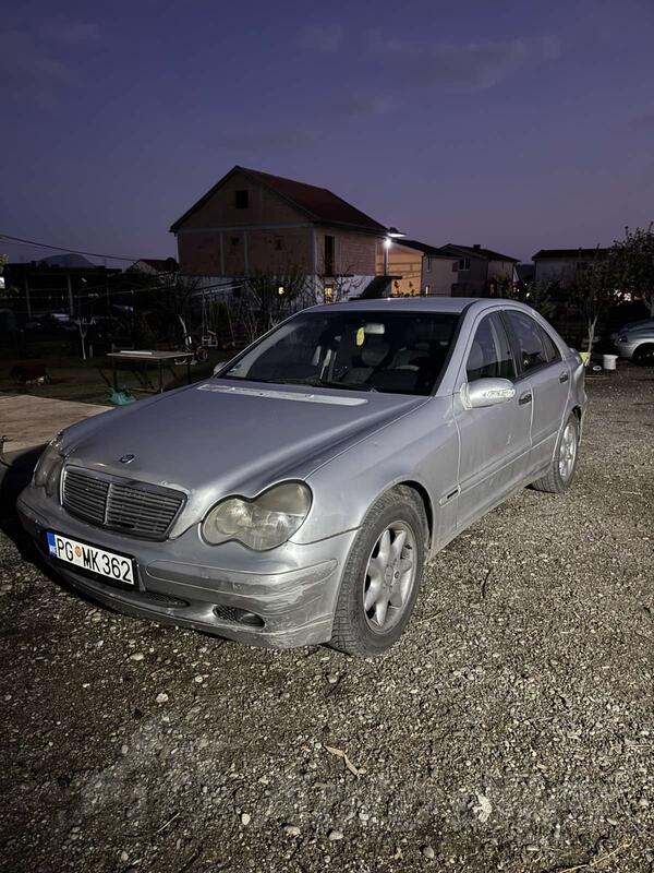 Mercedes Benz - 200 - 220cdi