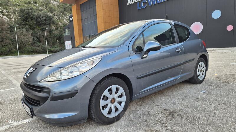 Peugeot - 207 - 1.4 hdi