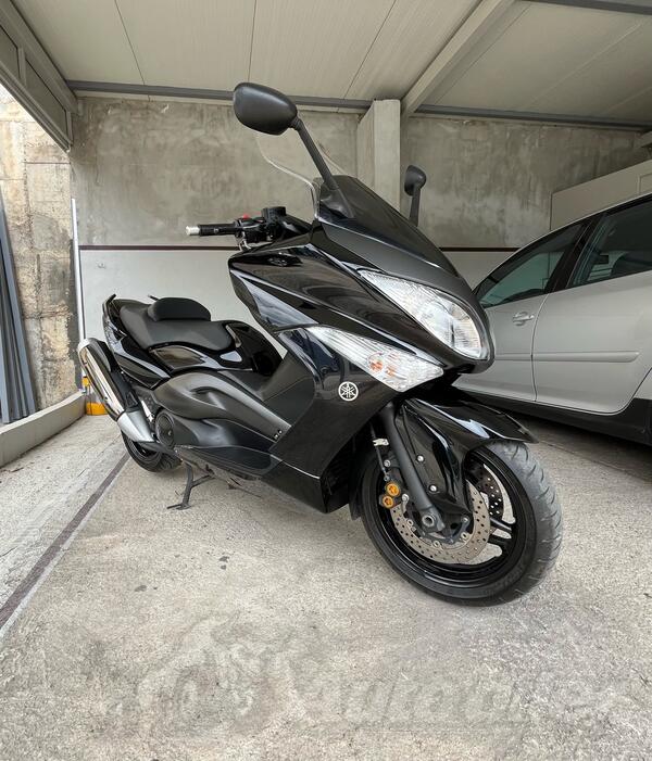 Yamaha - T Max 500